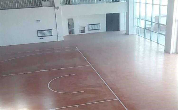 指接板籃球運動地板哪個牌子好？