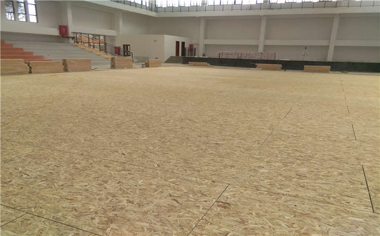 指接板籃球館木地板怎么翻新？