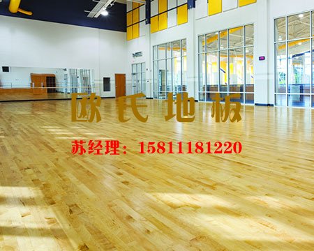 專業(yè)舞臺使用什么木地板？舞蹈室用什么地板？
