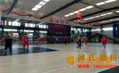 柞木籃球場(chǎng)木地板打磨翻新
