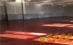 大型風(fēng)雨操場木地板多少錢合適