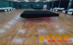 室內(nèi)風(fēng)雨操場(chǎng)實(shí)木地板廠(chǎng)家報(bào)價(jià)